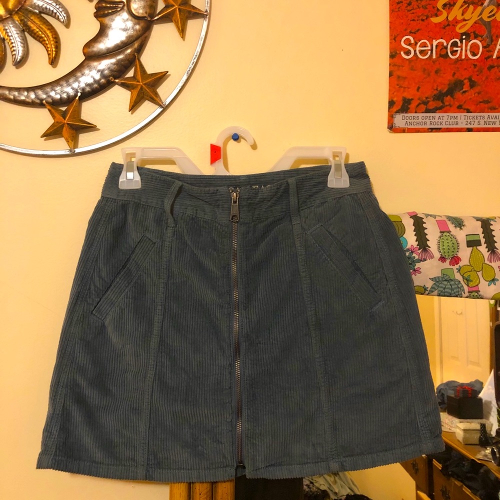 Corduroy American Eagle skirt